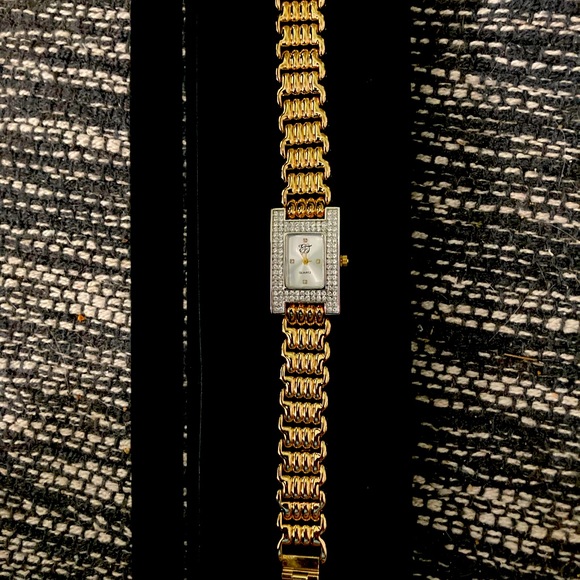 Elizabeth Taylor watch - Picture 2 of 5